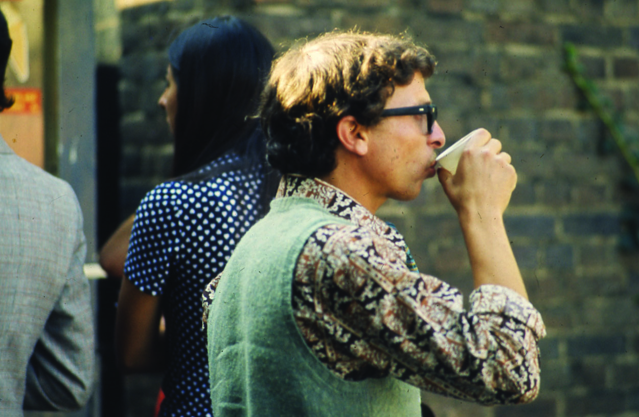 1970s tea drinking photo. PG Tips no doubt.